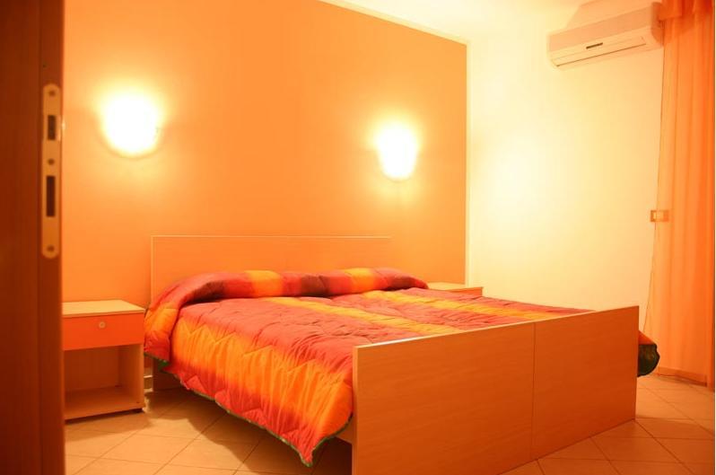 L'Arcobaleno Villa ซานตา มาเรีย ลา ปาลมา ห้อง รูปภาพ